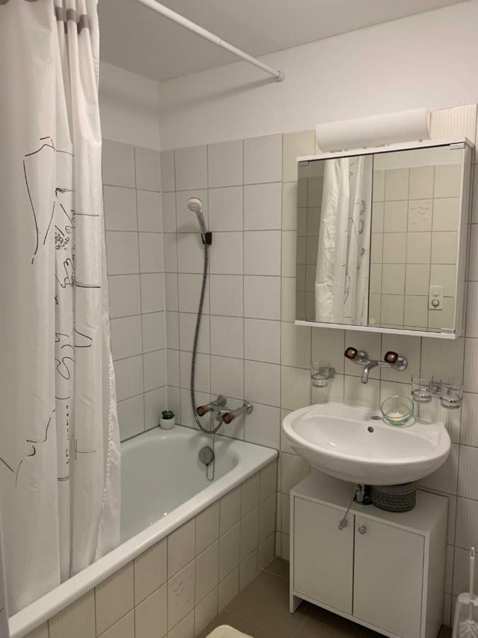Haus Zur Eiche Private 3,5 Zimmerwohnung Bis Zu 8 Gaeste Chur Luaran gambar