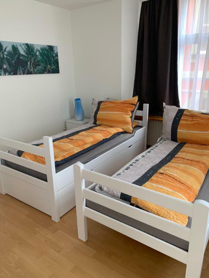 Haus Zur Eiche Private 3,5 Zimmerwohnung Bis Zu 8 Gaeste Chur Luaran gambar